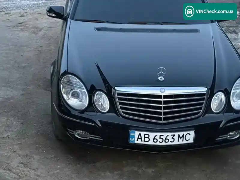 Mercedes-Benz E-Class 2005, фото з оголошення 1 з 20, VIN WDB2112201A886093