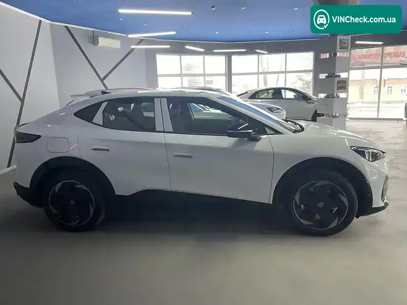 Volkswagen ID. UNYX 2025, фото з оголошення 2 з 9, VIN HVWJA1ERXS1200304