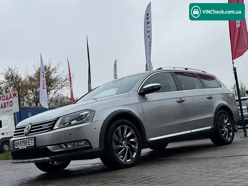 Volkswagen Passat 2012, фото з оголошення 2 з 20, VIN WVWZZZ3CZDE071498