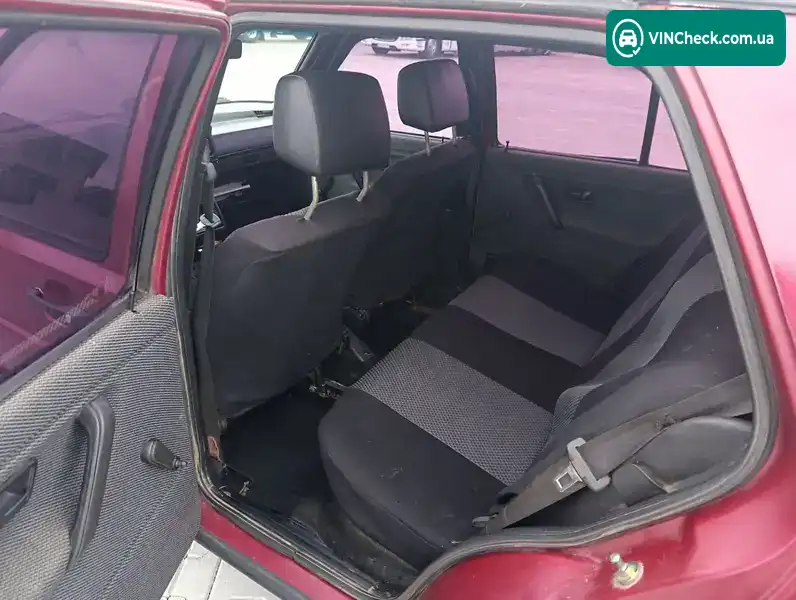 Volkswagen Golf 1990, фото з оголошення 2 з 9, VIN WVWZZZ1GZLW341551