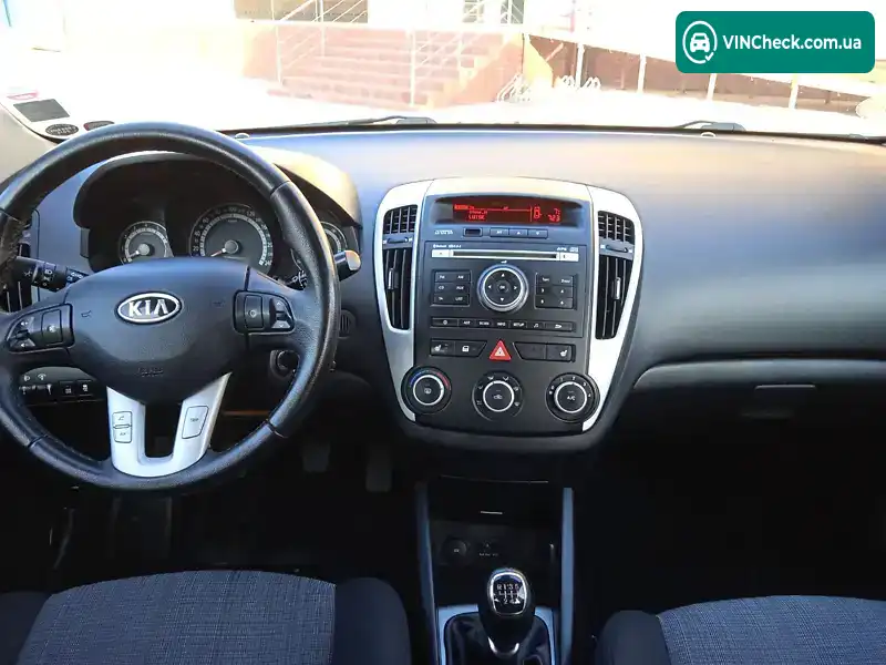 Kia Ceed 2011, фото з оголошення 1 з 9, VIN U5YHB812ABL177789