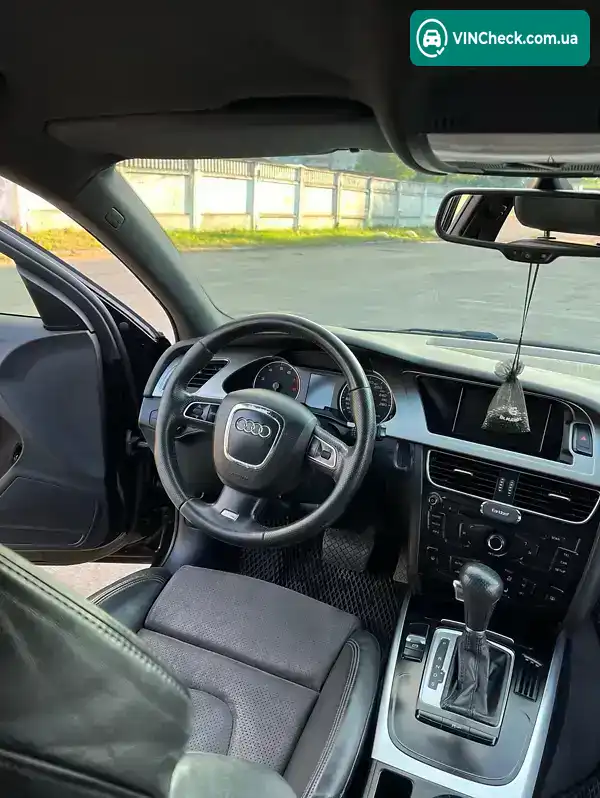 Audi A4 2010, фото з оголошення 2 з 21, VIN WAUZZZ8KXBN015227