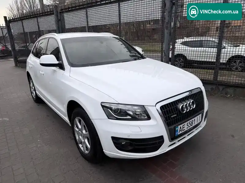 Audi Q5 2010, фото з оголошення 2 з 21, VIN WAUZZZ8R3AA100106