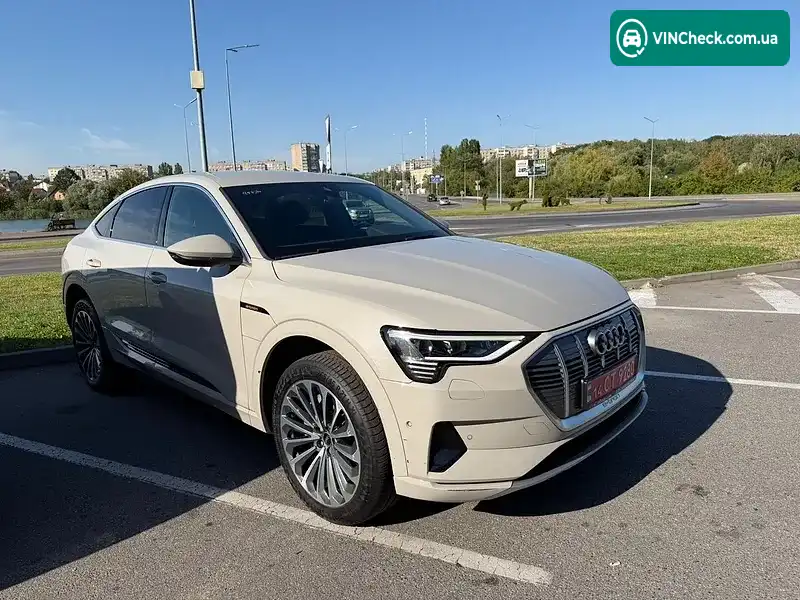 Audi e-tron Sportback 2020, фото з оголошення 2 з 20, VIN WAUZZZGE7MB008512