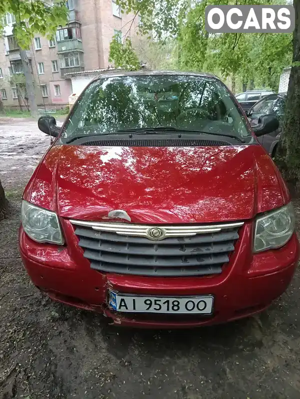 Chrysler Town & Country 2005, фото з оголошення 2 з 19, VIN 1A4GP44R06B567715