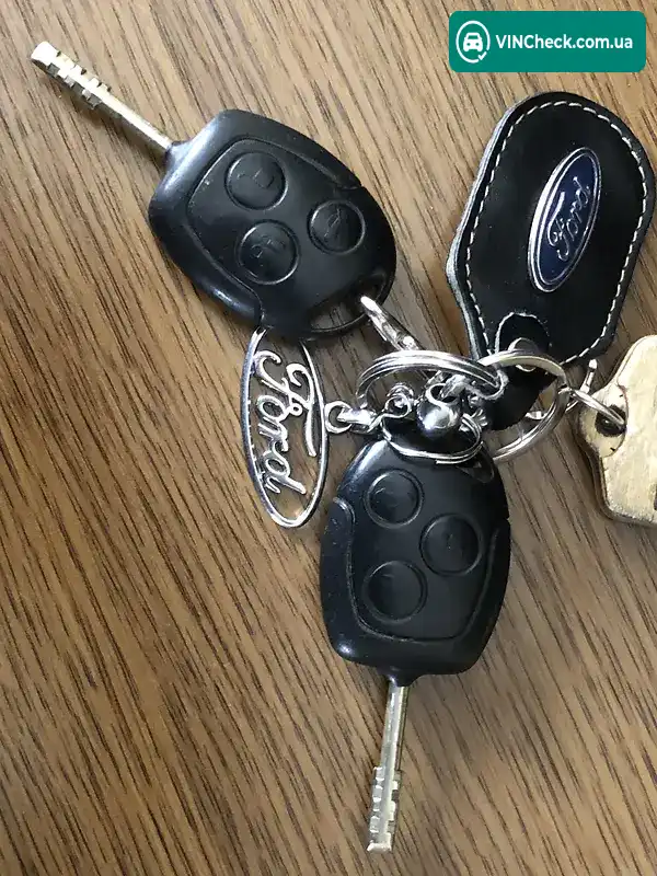 Ford Mondeo 2005, фото з оголошення 2 з 20, VIN WF05XXGBB55K79720
