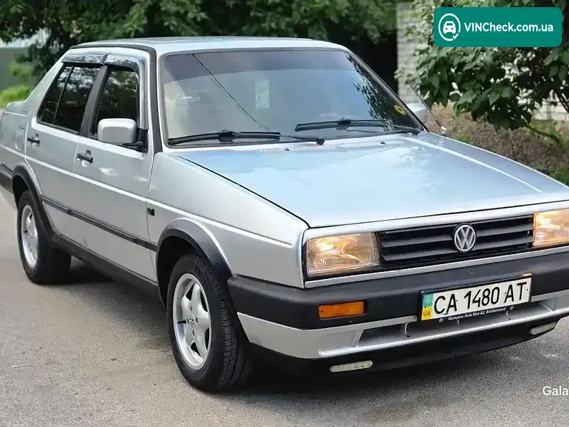 Volkswagen Jetta 1988, фото з оголошення 2 з 20, VIN WVWZZZ1GZJW848872