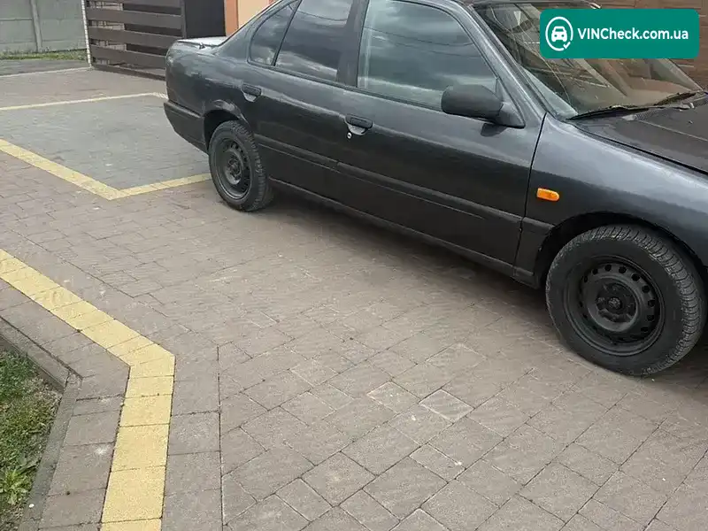 Nissan Primera 1994, фото з оголошення 2 з 14, VIN SJNBAAP10U0296615
