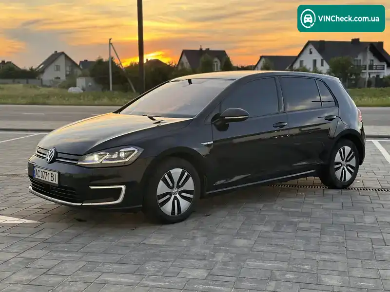 Volkswagen e-Golf 2017, фото з оголошення 1 з 20, VIN WVWZZZAUZJW904105