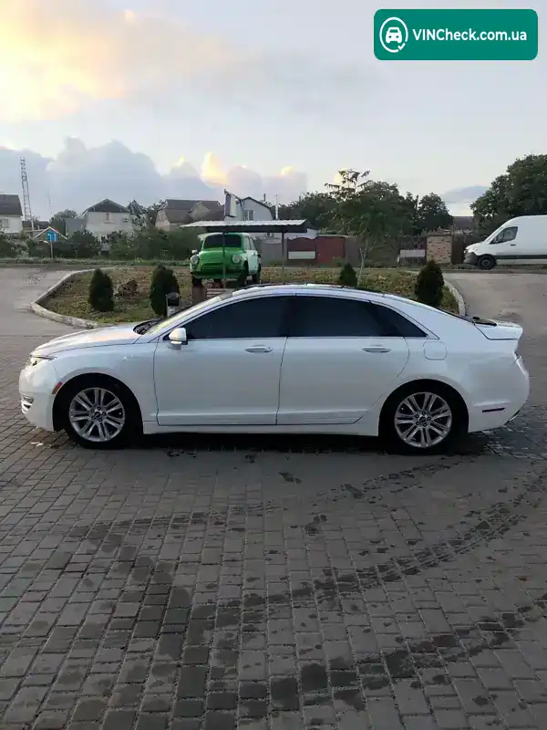 Lincoln MKZ 2013, фото з оголошення 2 з 21, VIN 3LN6L2LU2DR805706