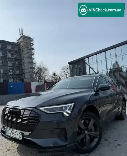 Audi e-tron 2019, фото з оголошення 2 з 21, VIN WA1VAAGE0KB023340