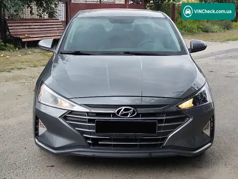 Hyundai Elantra 2018, фото з оголошення 2 з 20, VIN 5NPD74LF8KH438663