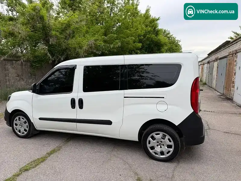 Fiat Doblo 2019, фото з оголошення 2 з 21, VIN ZFA26300006P16619
