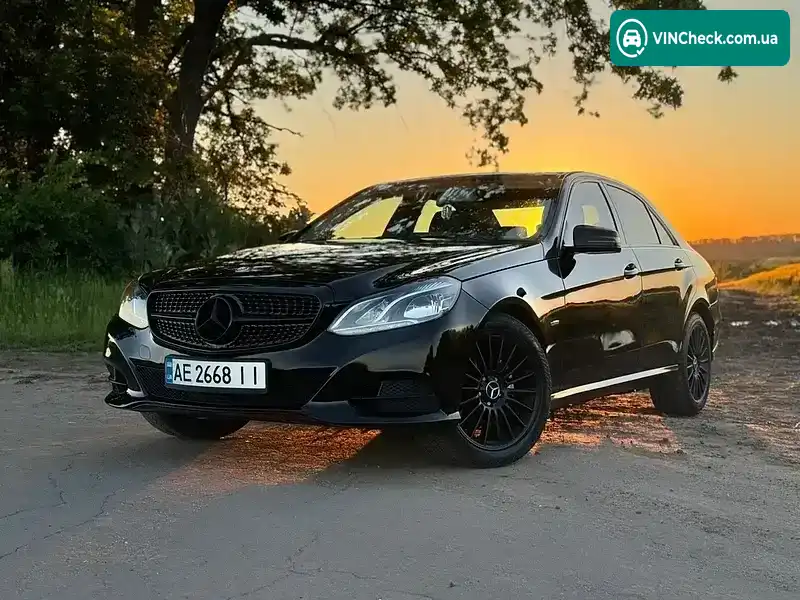 Mercedes-Benz E-Class 2011, фото з оголошення 2 з 20, VIN WDD2120411A496077