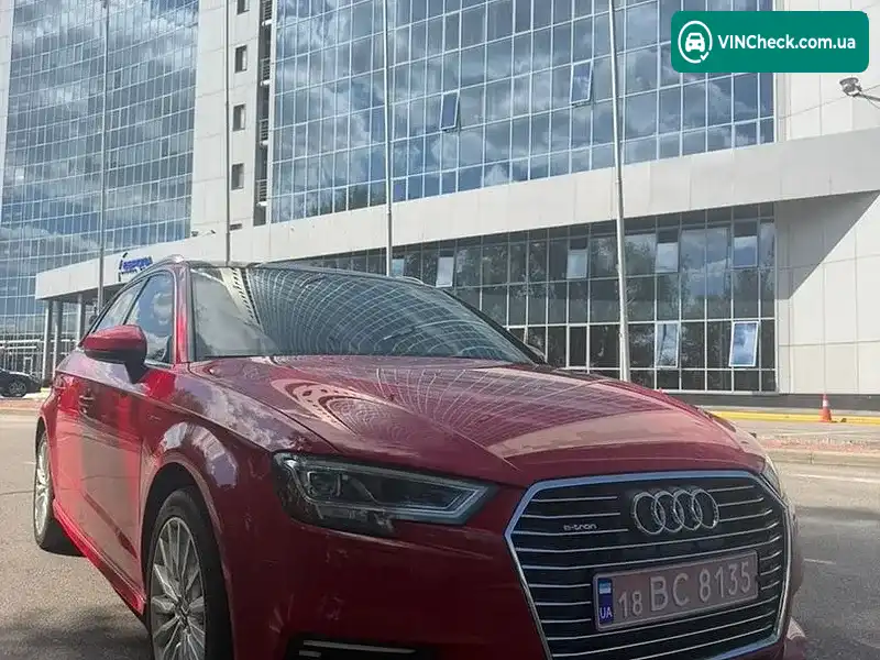 Audi A3 2018, фото з оголошення 1 з 20, VIN WAUSPBFF5JA154904