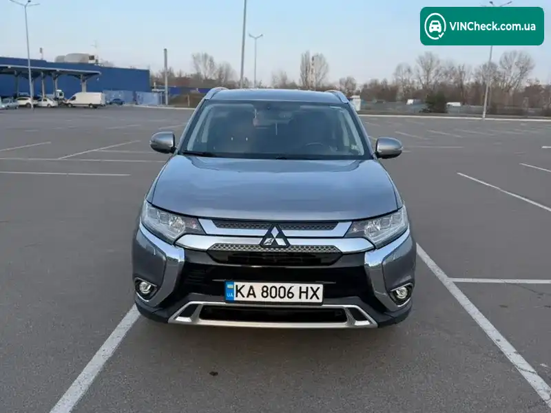 Mitsubishi Outlander 2018, фото з оголошення 2 з 20, VIN JA4AD3A39KZ020517