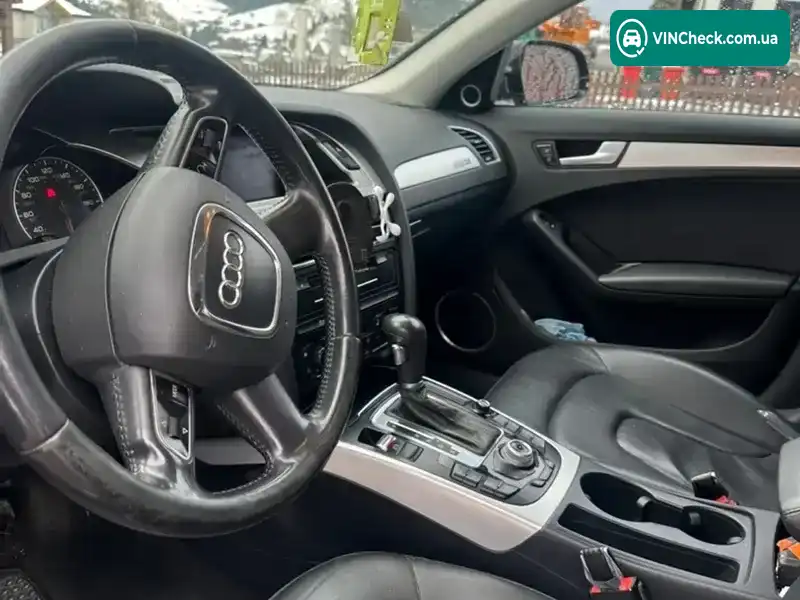 Audi A4 2011, фото з оголошення 2 з 13, VIN WAUFFAFL3CA052900