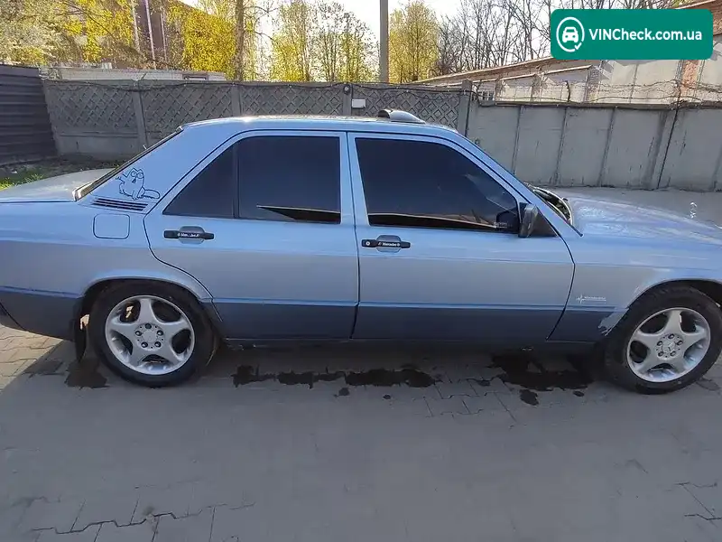 Mercedes-Benz 190 1991, фото з оголошення 2 з 8, VIN WDB2010181F879493