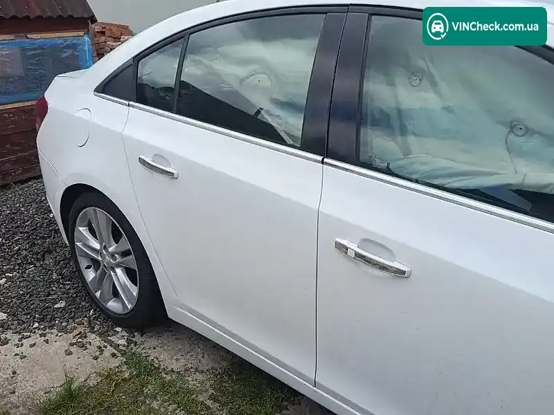 Chevrolet Cruze 2011, фото з оголошення 2 з 7, VIN 1G1PH5SC0C7233456