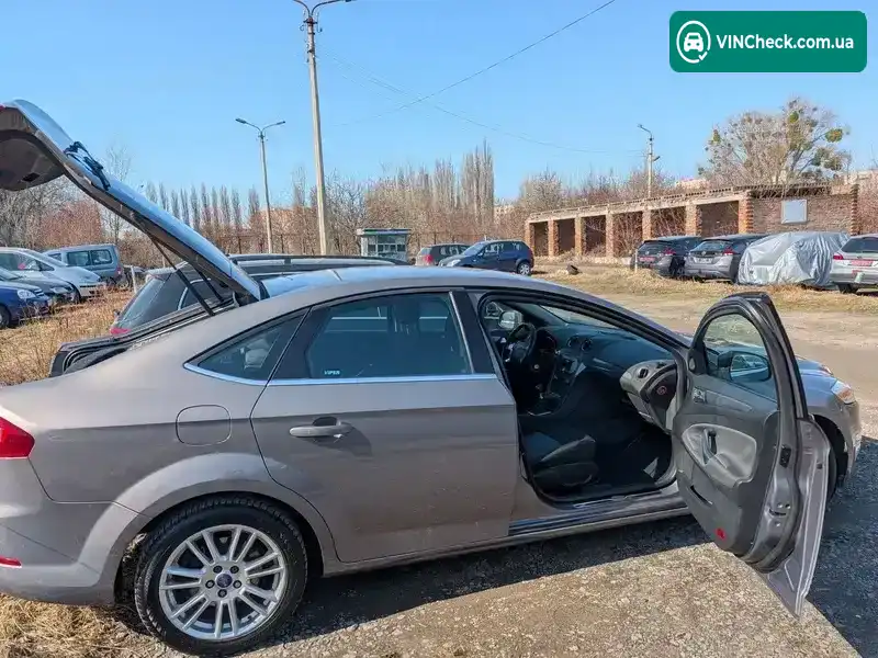 Ford Mondeo 2012, фото з оголошення 2 з 9, VIN WF0EXXGBBECY70616