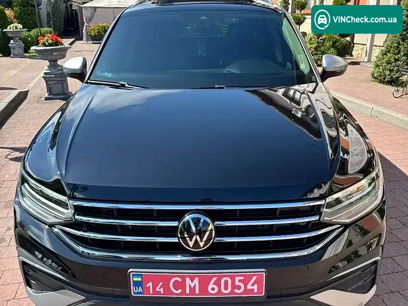 Volkswagen Tiguan 2025, фото з оголошення 2 з 20, VIN 3VVAB7AX8RM222641
