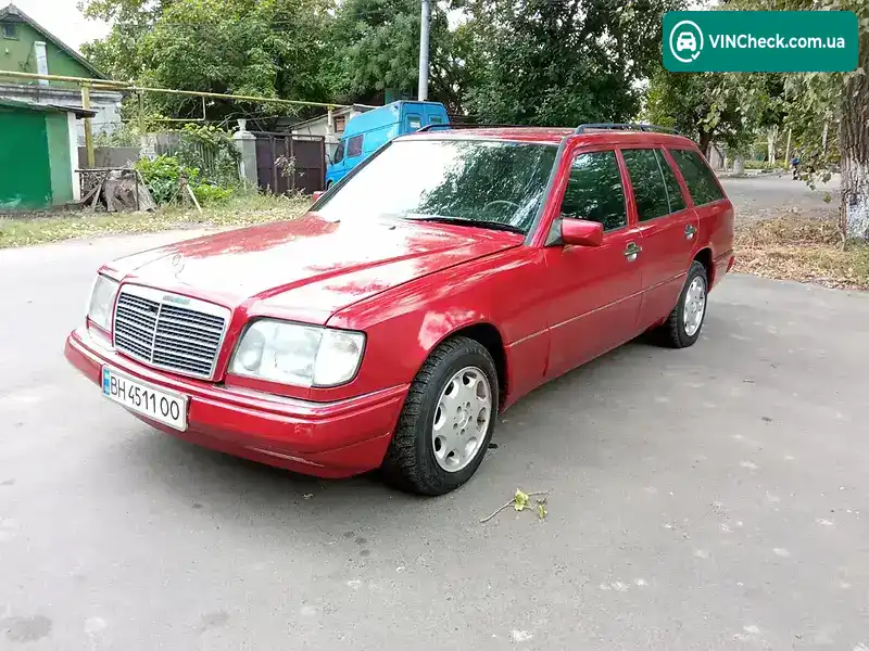 Mercedes-Benz E-Class 1995, фото з оголошення 2 з 20, VIN WDB1240881F299404