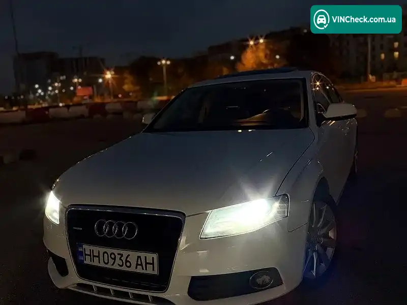 Audi A4 2009, фото з оголошення 1 з 16, VIN WAUEFAFL9AN005081