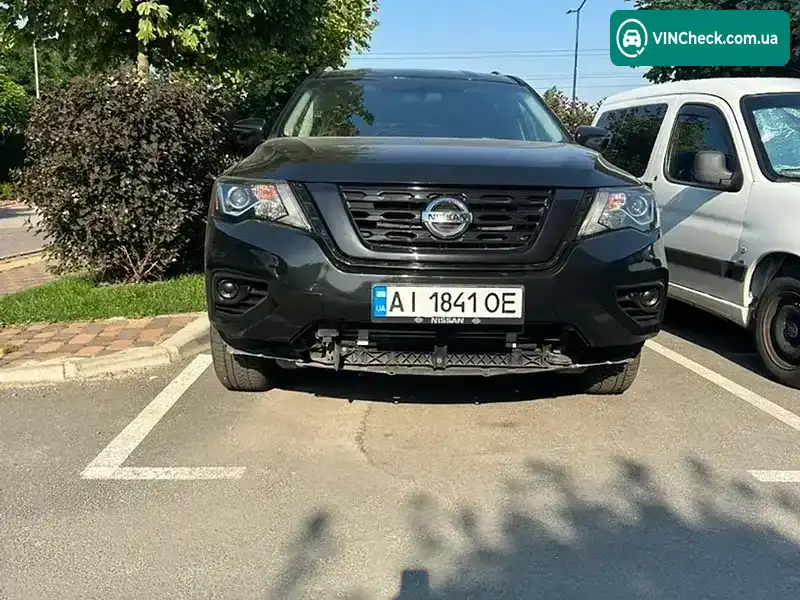 Nissan Pathfinder 2018, фото з оголошення 1 з 11, VIN 5N1DR2MM7KC592879