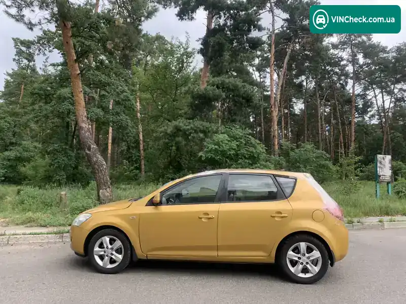 Kia Ceed 2007, фото з оголошення 1 з 17, VIN Y6LFF24237L001138
