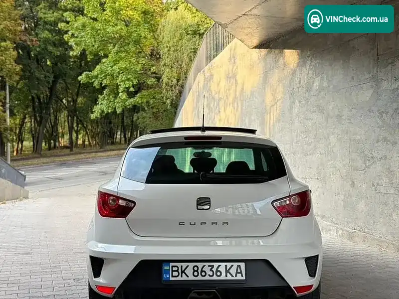 SEAT Ibiza 2010, фото з оголошення 2 з 20, VIN VSSZZZ6JZBR056675