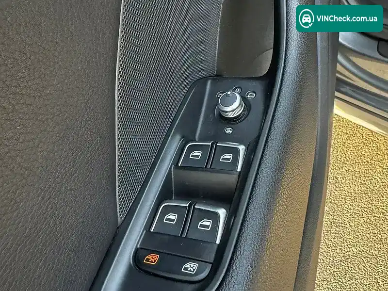 Audi A3 2016, фото з оголошення 2 з 20, VIN WAUUPBFF1GA132920