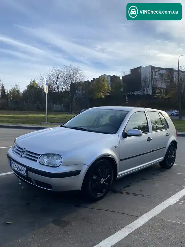 Volkswagen Golf 2000, фото з оголошення 2 з 20, VIN WVWZZZ1JZ1B000507