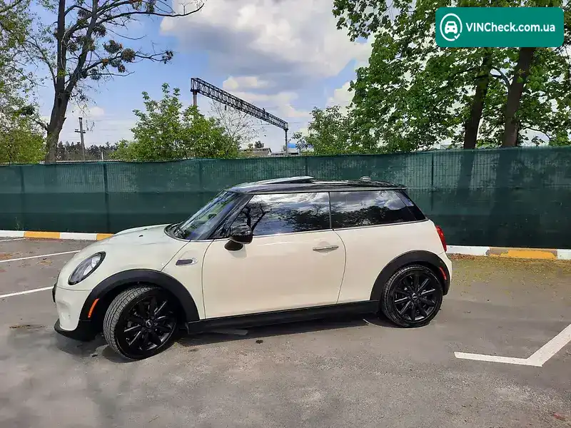 MINI Hatch 2015, фото з оголошення 1 з 20, VIN WMWXM5C52F3A59033