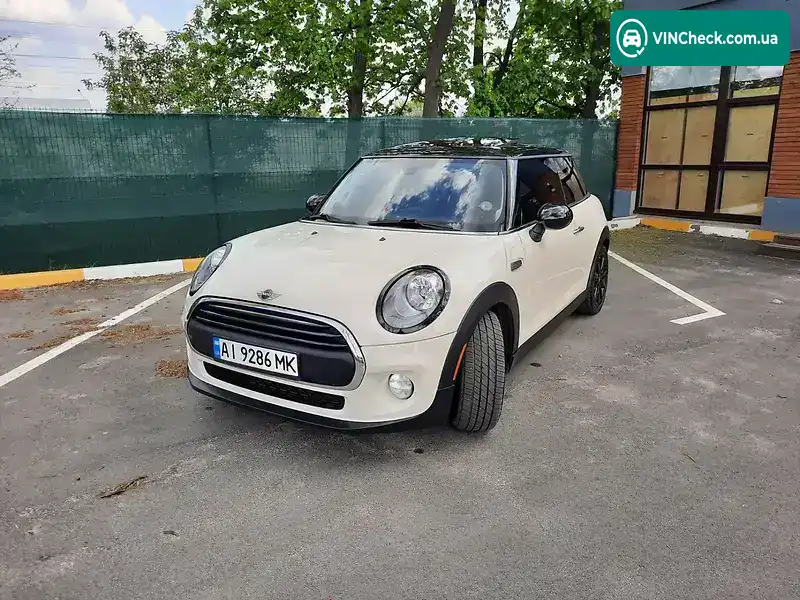 MINI Hatch 2015, фото з оголошення 2 з 20, VIN WMWXM5C52F3A59033