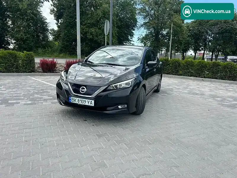 Nissan Leaf 2018, фото з оголошення 1 з 20, VIN SJNFAAZE1U0003685
