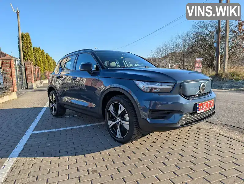 Volvo XC40 2021, фото з оголошення 2 з 21, VIN YV1XZEDVEN2689157