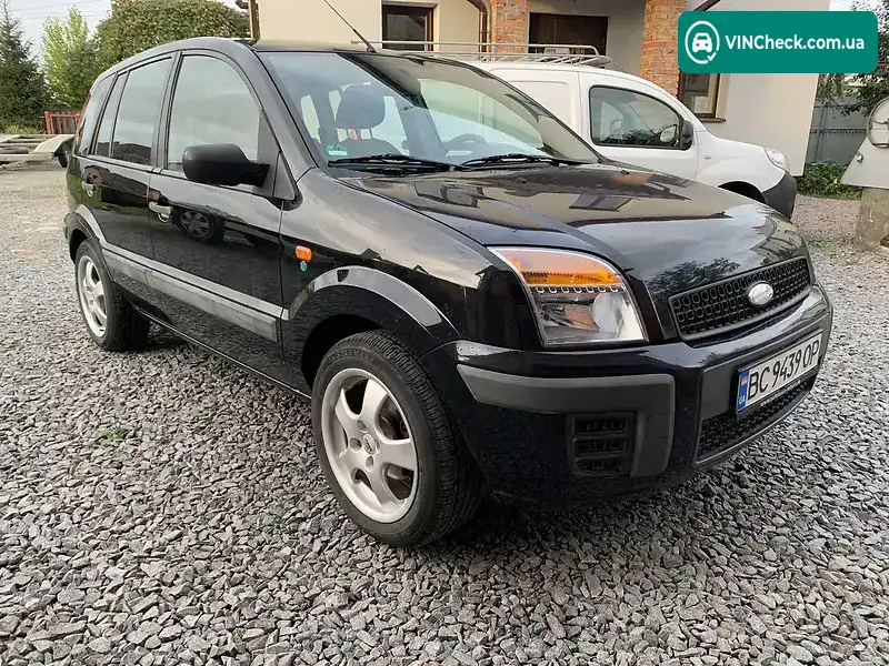 Ford Fusion 2005, фото з оголошення 2 з 12, VIN WF0UXXGAJU5E17104
