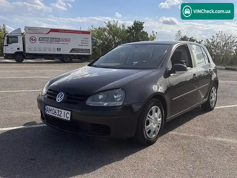 Volkswagen Golf 2004, фото з оголошення 1 з 7, VIN WVWZZZ1KZ4B084497