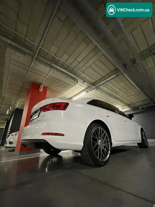 Audi A3 2016, фото з оголошення 1 з 15, VIN WAUZZZ8V4G1104218
