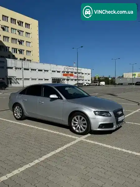 Audi A4 2011, фото з оголошення 2 з 17, VIN WAUBFAFLXCA095791
