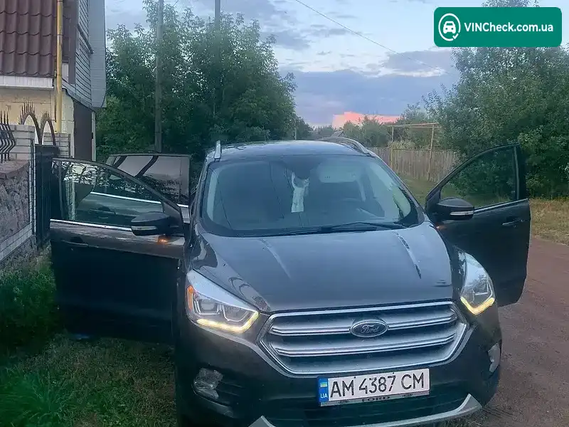 Ford Escape 2016, фото з оголошення 1 з 11, VIN 1FMCU9J9XHUB80493