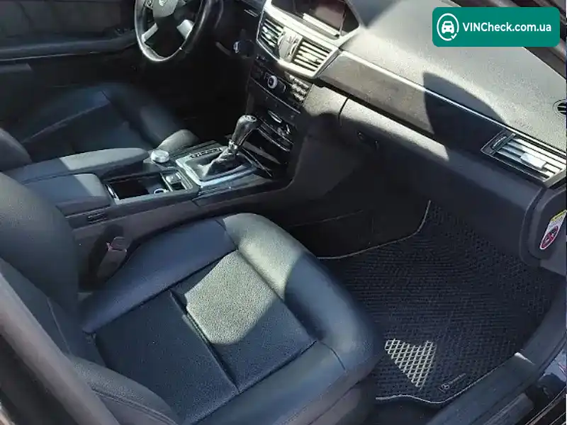 Mercedes-Benz E-Class 2010, фото з оголошення 2 з 11, VIN WDD2120051A514695