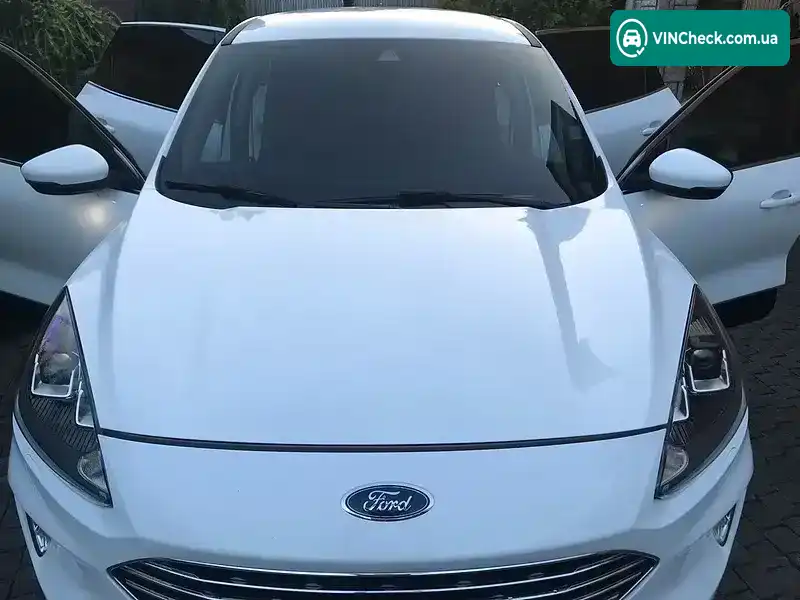 Ford Kuga 2020, фото з оголошення 1 з 20, VIN WF0FXXWPMFLC65184