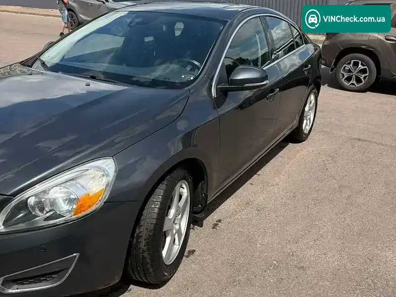 Volvo S60 2011, фото з оголошення 2 з 11, VIN YV1622FS2C2100712