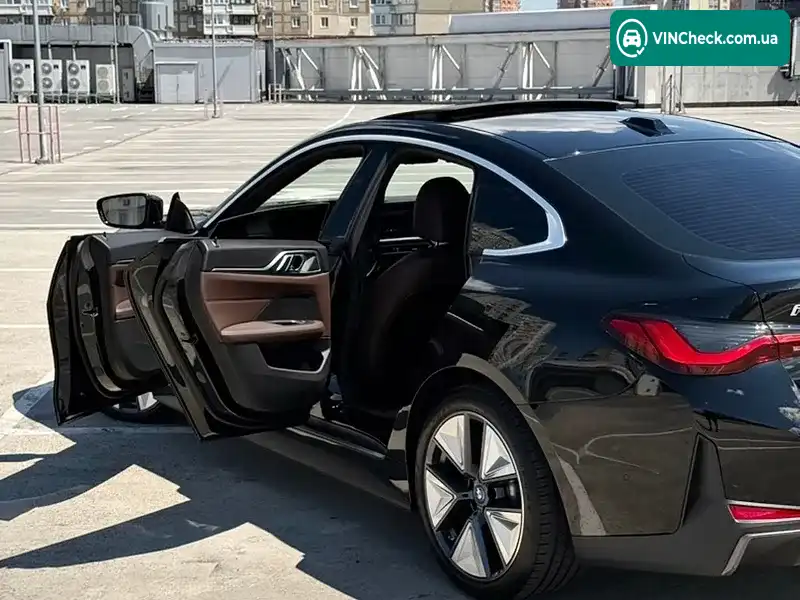 BMW i4 2024, фото з оголошення 2 з 20, VIN WBY83FB02RFS58197