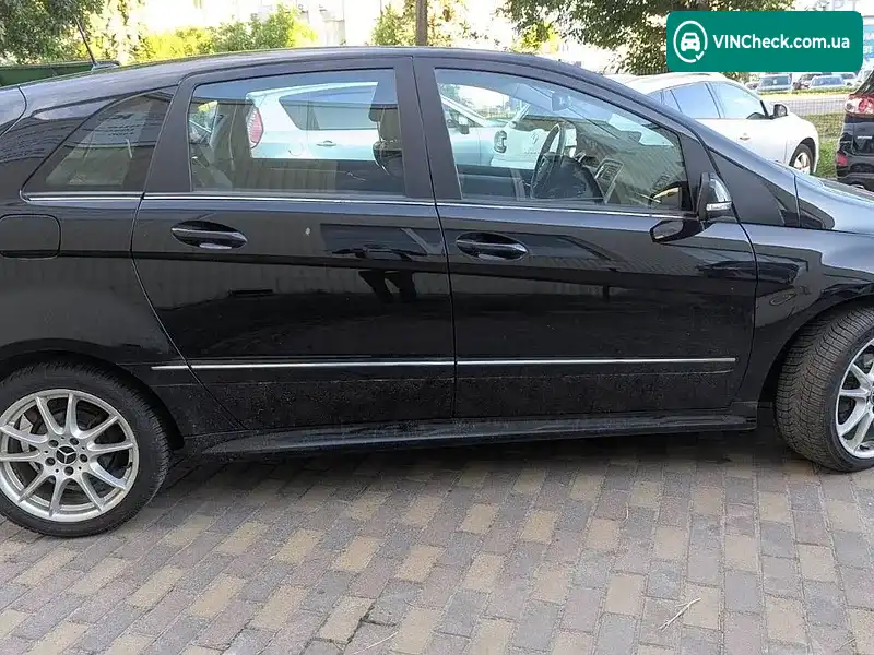 Mercedes-Benz B-Class 2010, фото з оголошення 2 з 20, VIN WDD2452321J636493