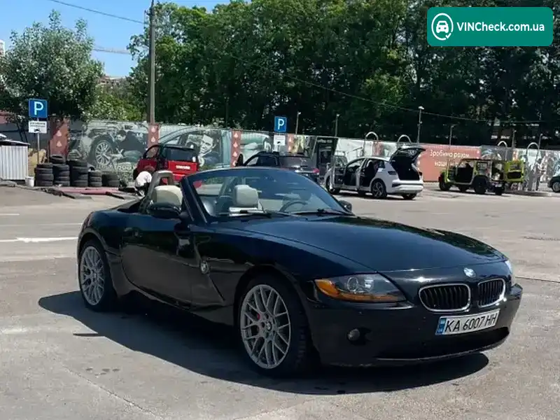 BMW Z4 2003, фото з оголошення 2 з 14, VIN 4USBT33403LR63901