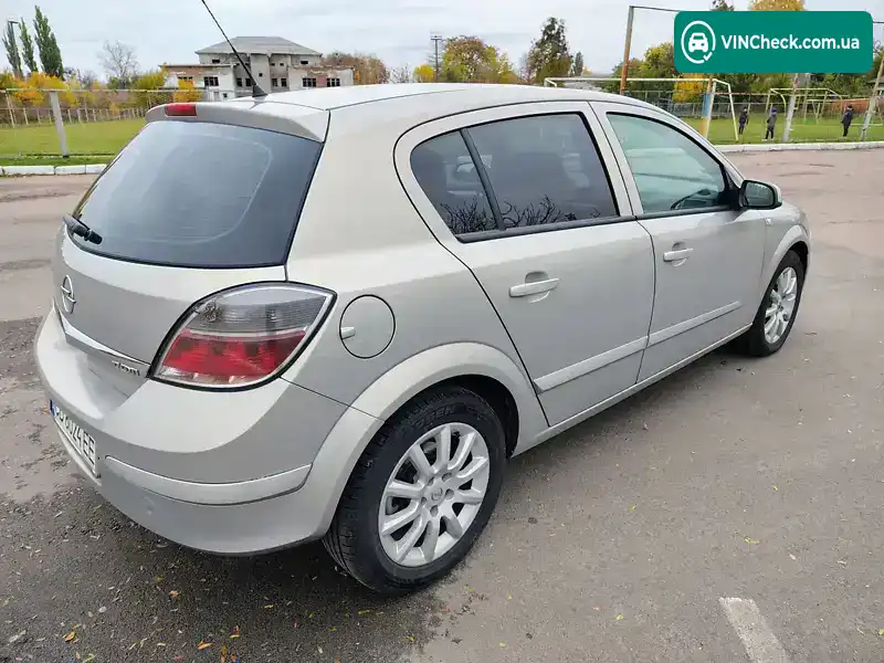 Opel Astra 2007, фото з оголошення 2 з 10, VIN W0L0AHL4875145706