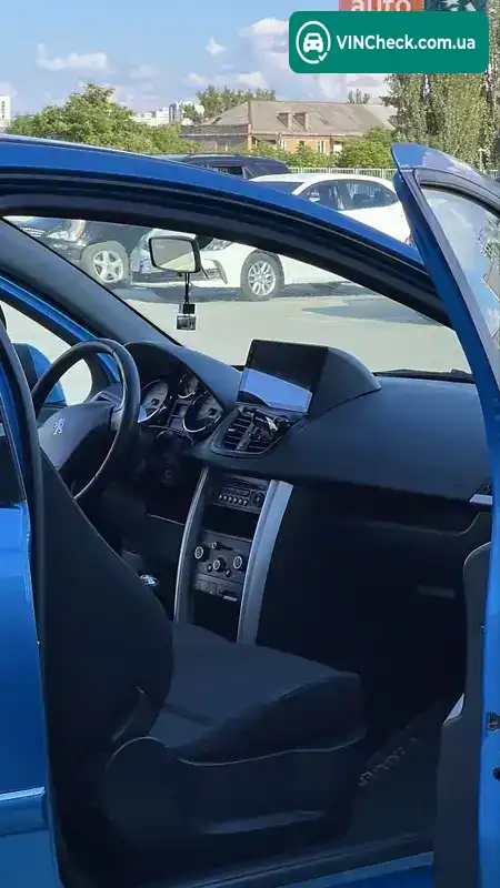 Peugeot 207 2011, фото з оголошення 2 з 20, VIN VF3WAKFT0BT063174