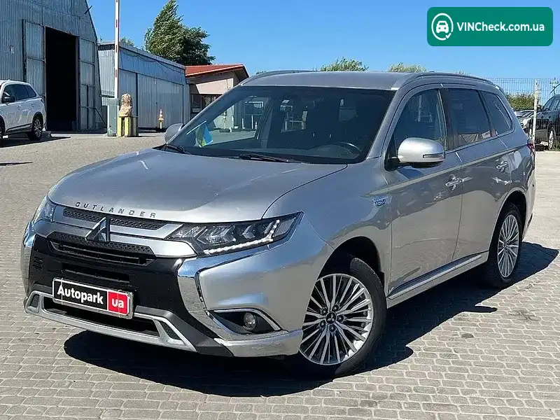 Mitsubishi Outlander 2019, фото з оголошення 1 з 20, VIN JA4J24A58KZ048063